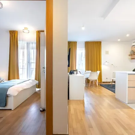 Vivando - Scandic Ap E - Parking Apartment