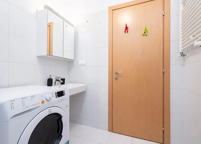 Vivando - Scandic Ap E - Parking * Bucarest